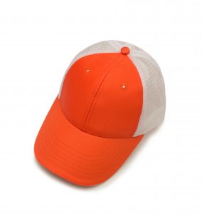 Gorra Retro, Tipo Von Duch. Frente duro, Bonete de malla. Gorra Retro, Tipo Von Duch. Frente duro, Bonete de malla.